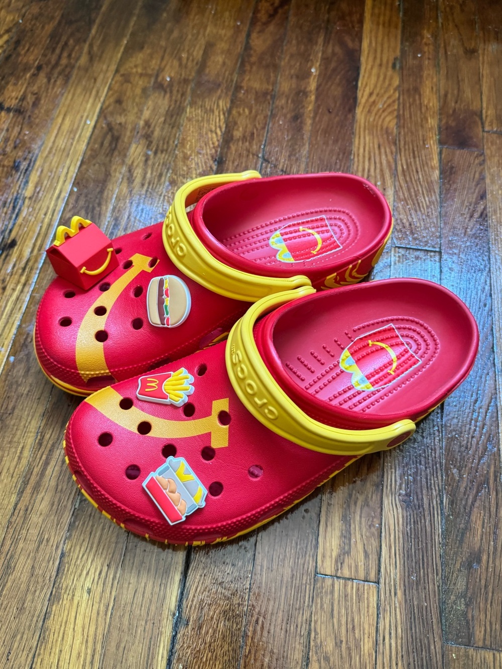 CROCS McDonalds Happy Meal